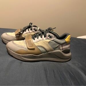 Burberry Beige and Yellow Sneakers